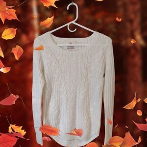 SO Juniors Ivory Winter Knit Sweater Size Medium